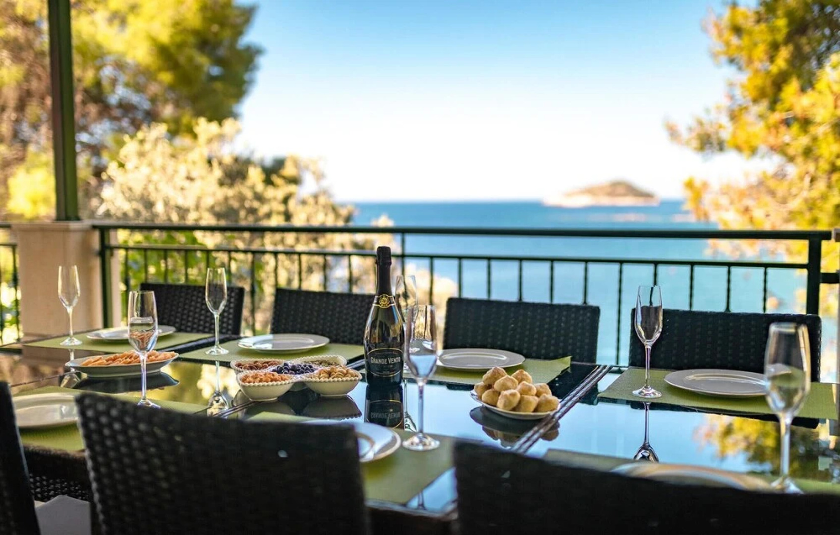 Awesome Home in Blato With Wifi and 5 Bedrooms