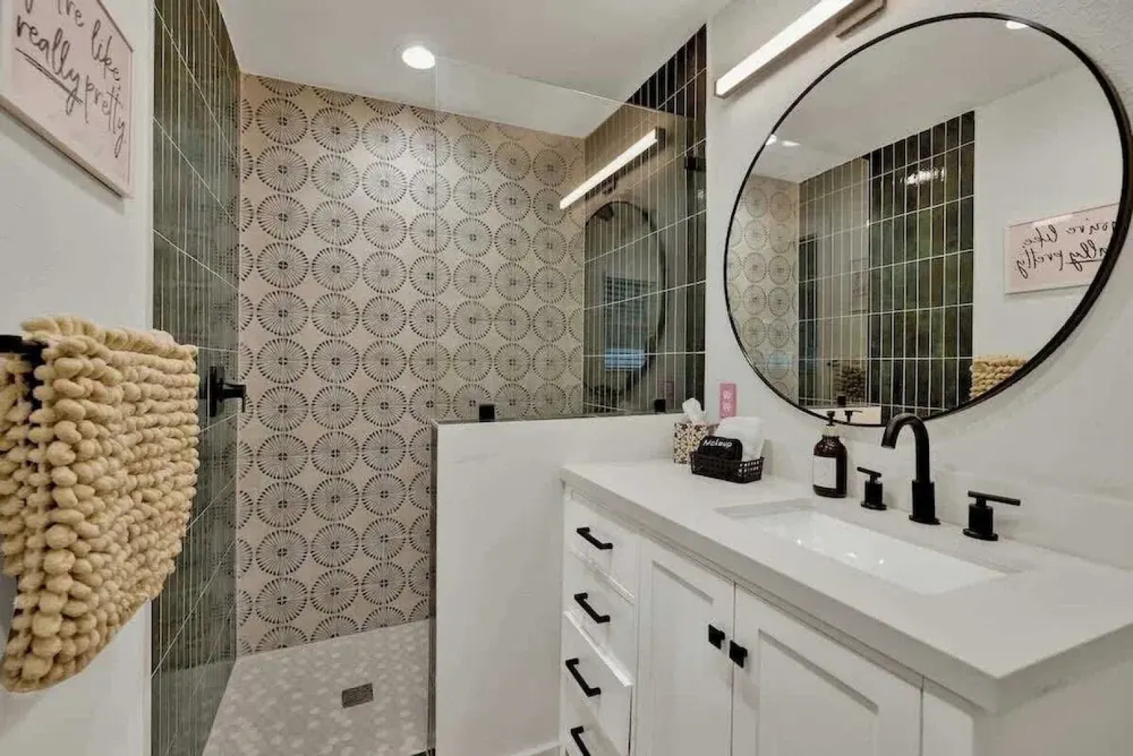 Whitewater River House - Game Room, Firepit, Walking Distance to Whitewater Amphitheater!