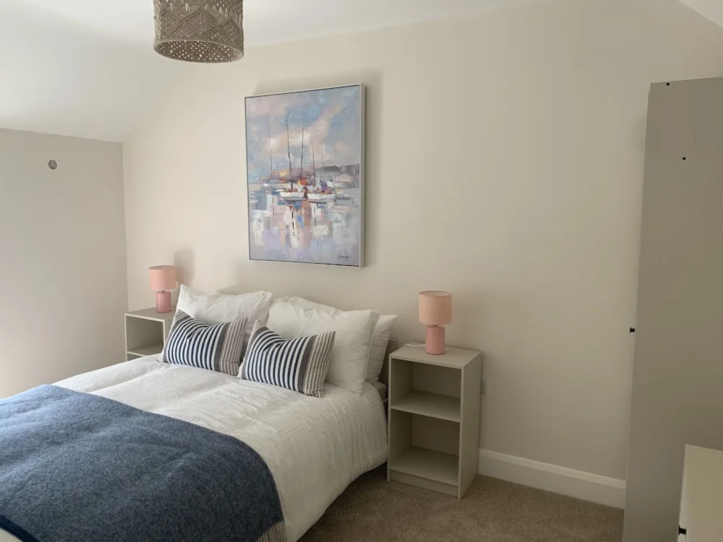 Farm House - Sleeps 7 - Garden - Parking