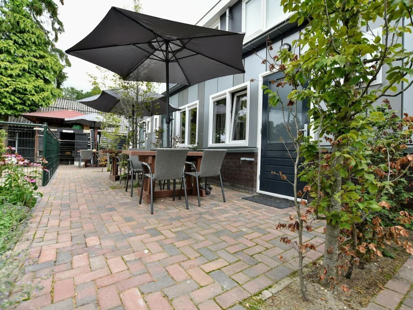 Luxury Holiday Home in Hulshorst With Terrace