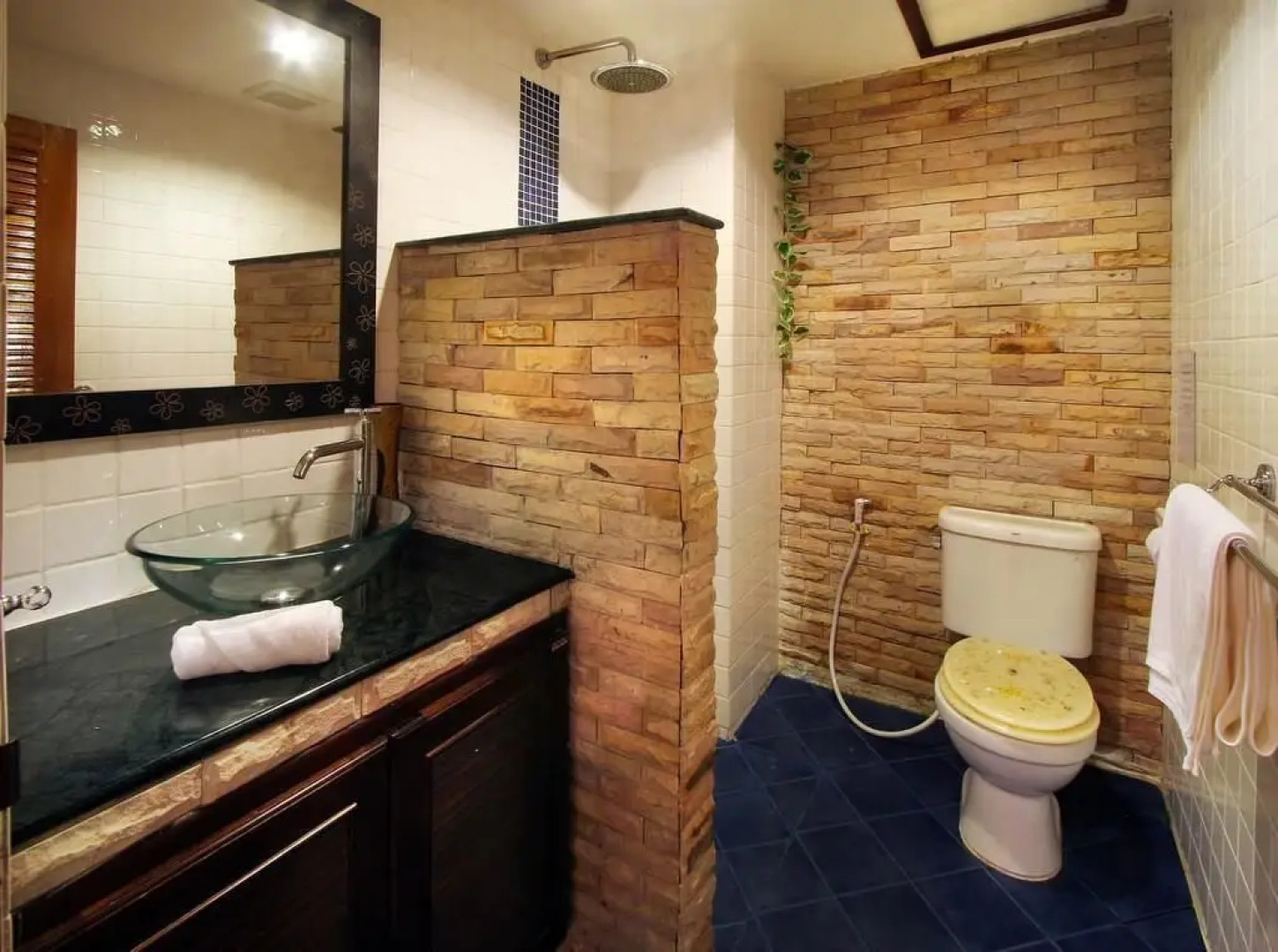 Baan Suay Hotel Resort