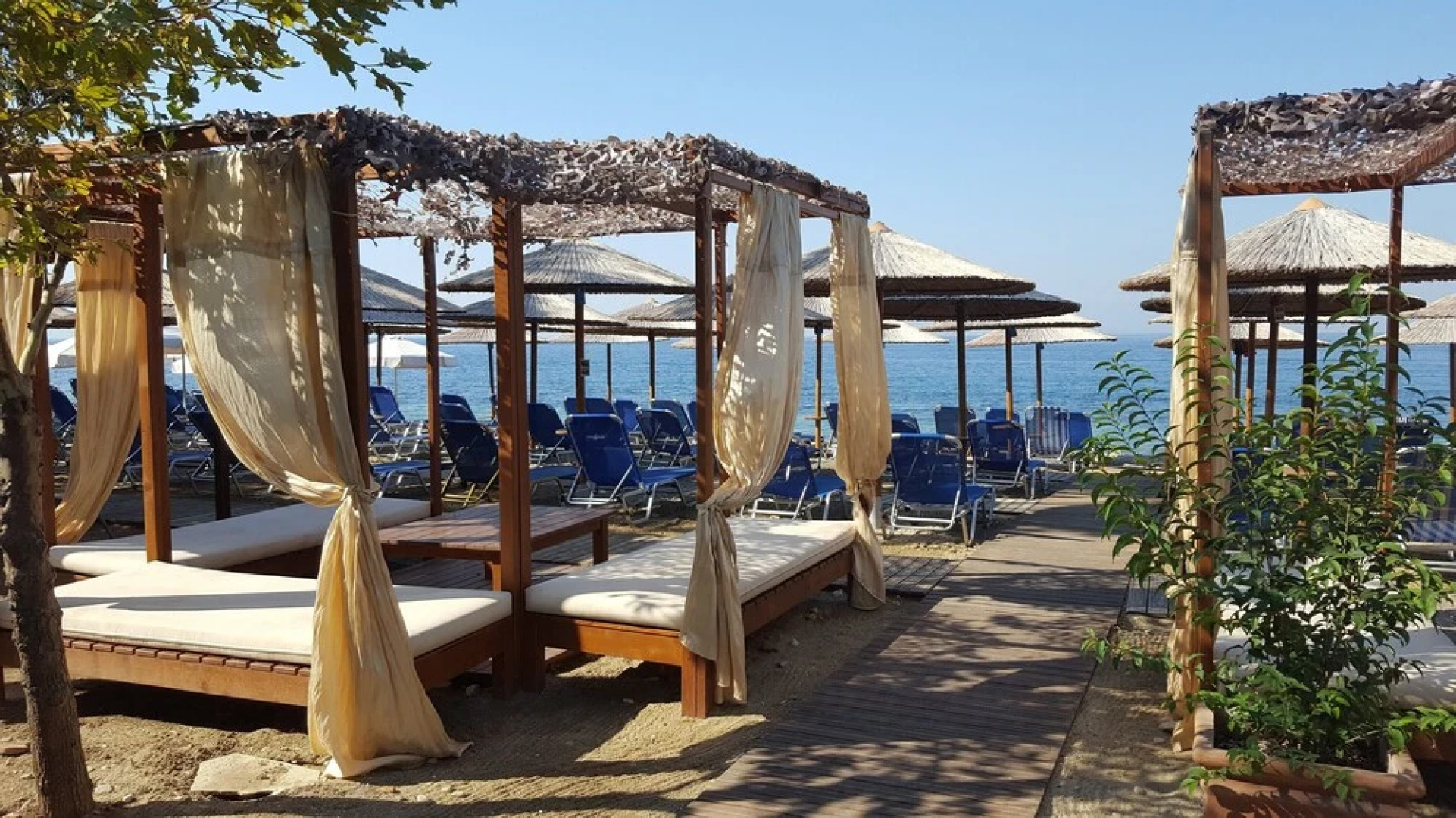 Enalion Hotel