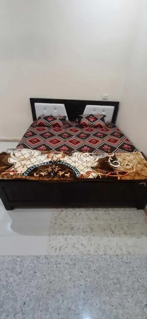 Oyo Home Blue Back Guest House