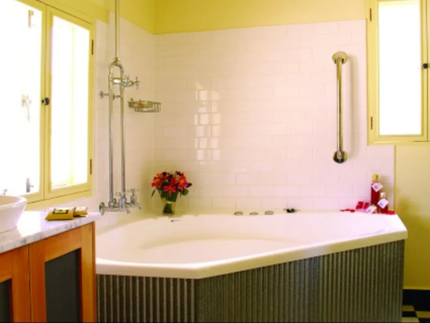 Goat Square Cottages