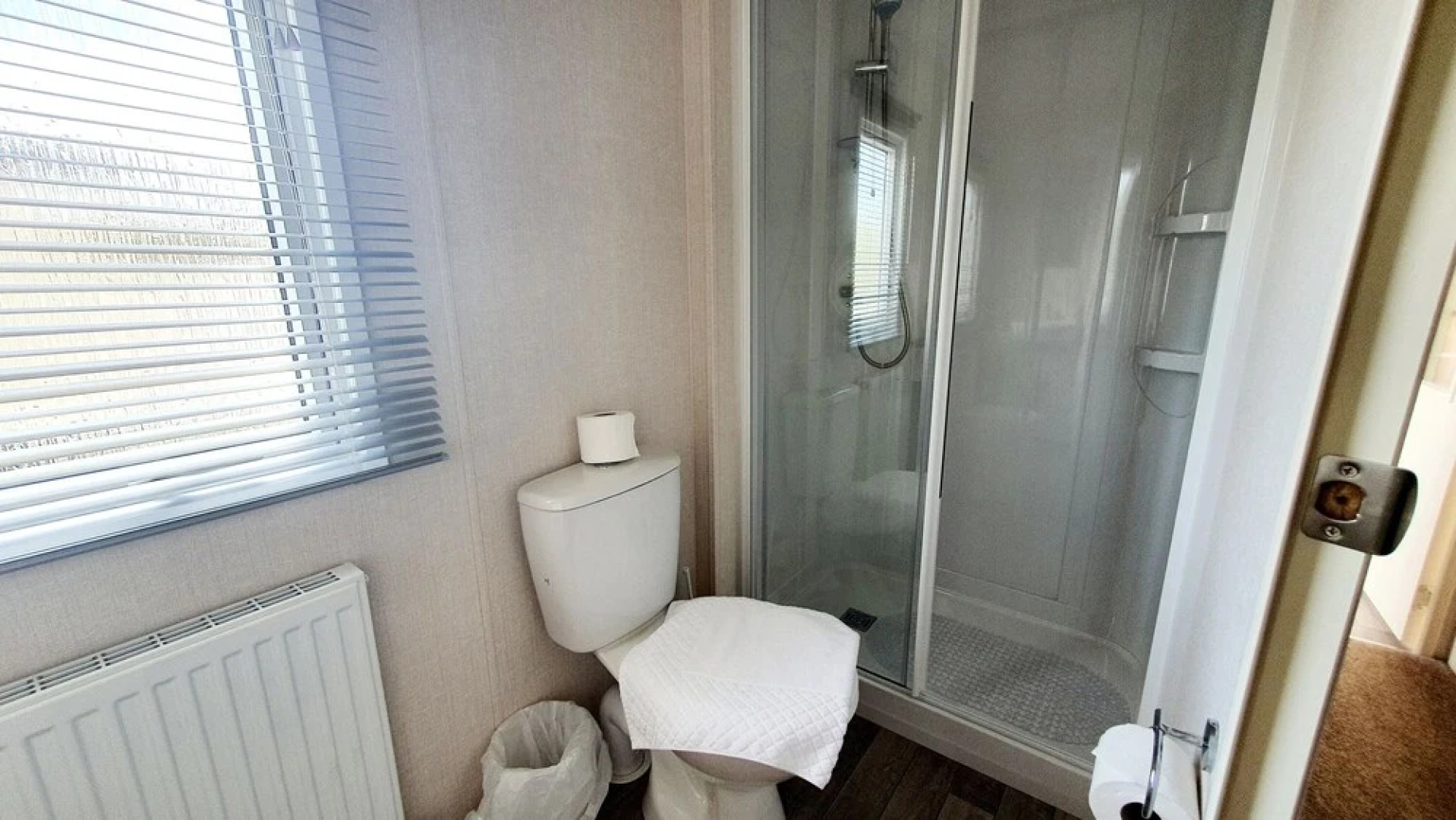 Butterfly 3-bed Hot Tub Lodge in Northumberland