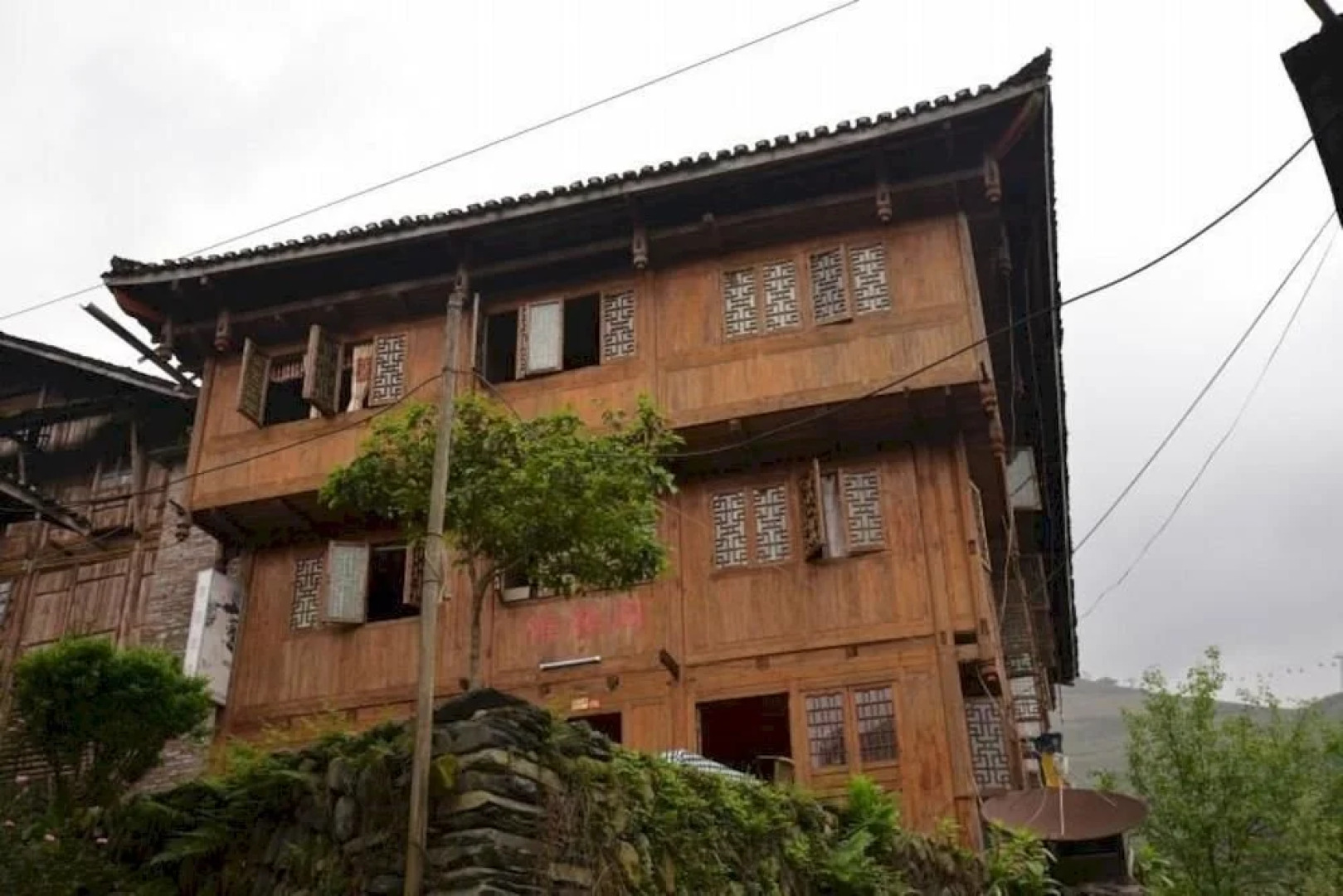 Longji Weixinge Hotel