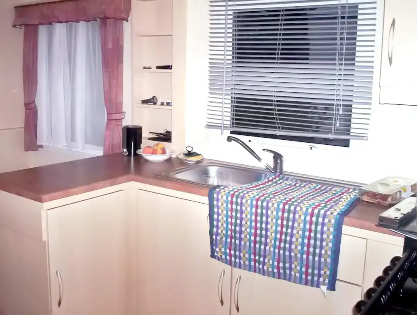 Bungalow With 3 Bedrooms in Pont-aven, With Pool Access, Furnished Ter