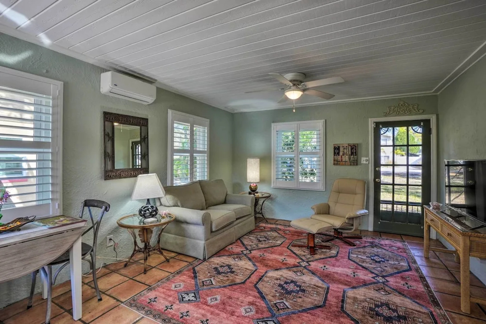 Palm Harbor Vacation Rental, Walk to Crystal Beach