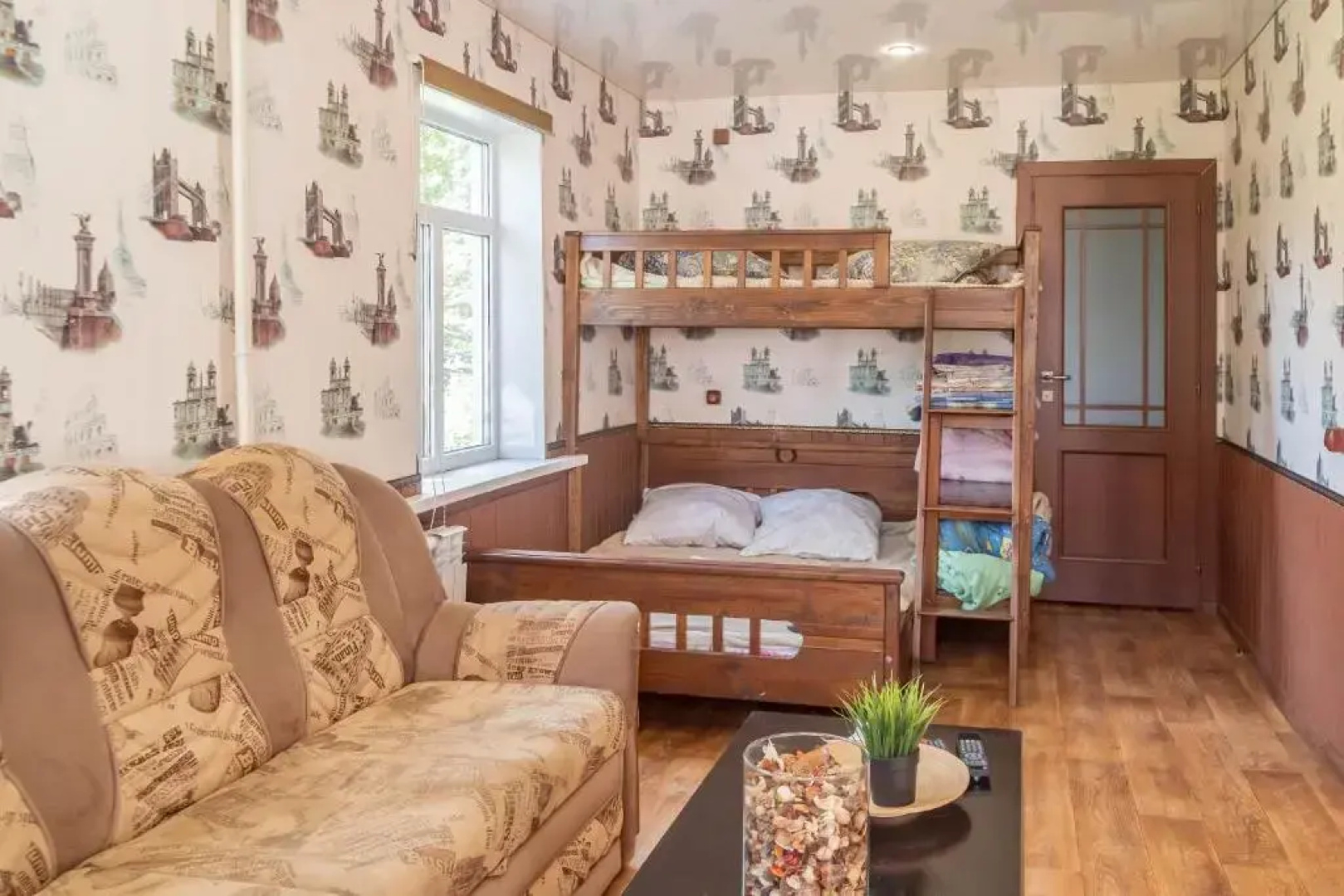 Guest House on Sovetskaya 7