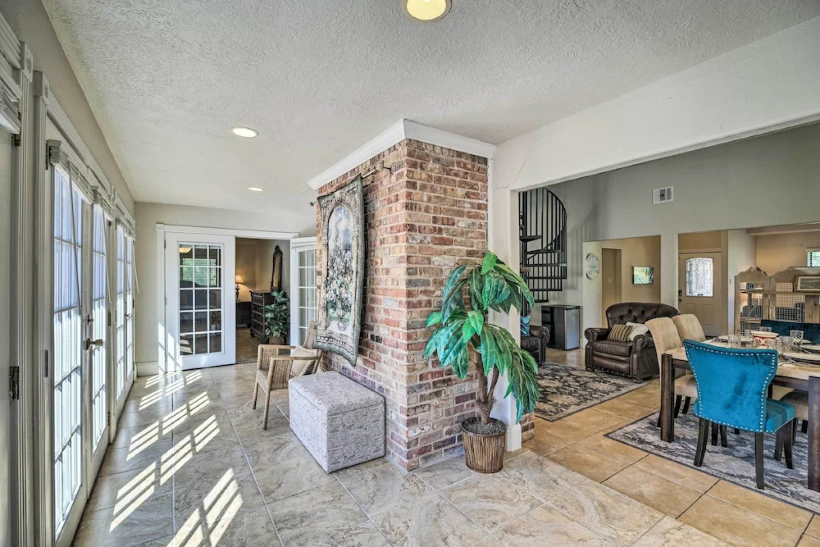 Spacious Seabrook Home w/ Patio: 1 Mi to Beach!