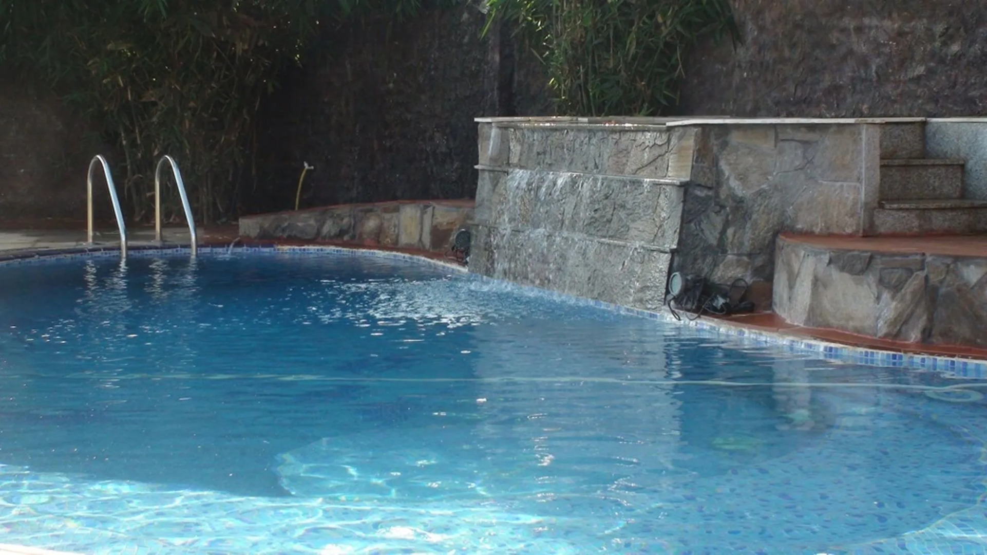 Avasta Resort and Spa