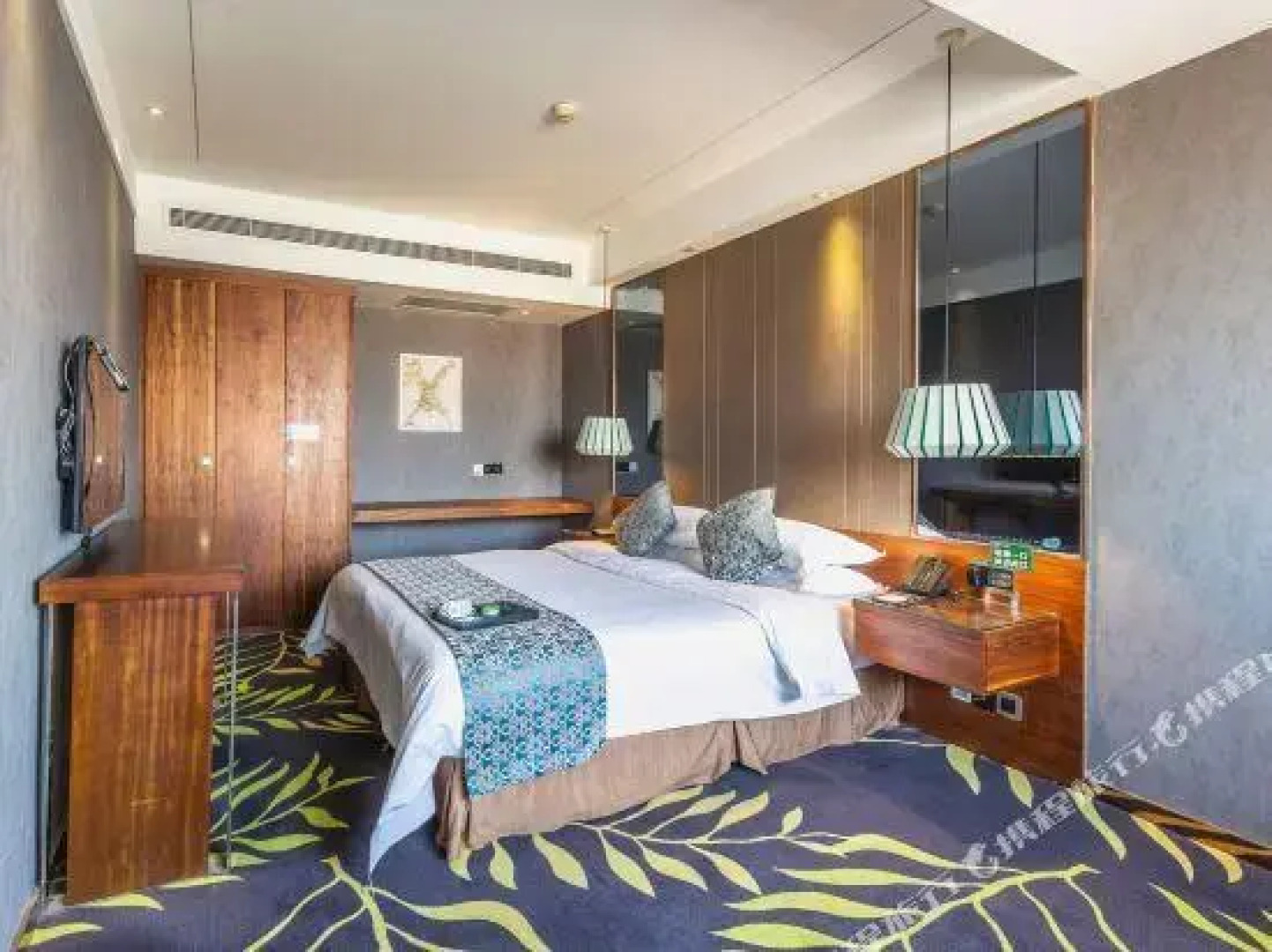 Jinyue Hotel - Zhumadian