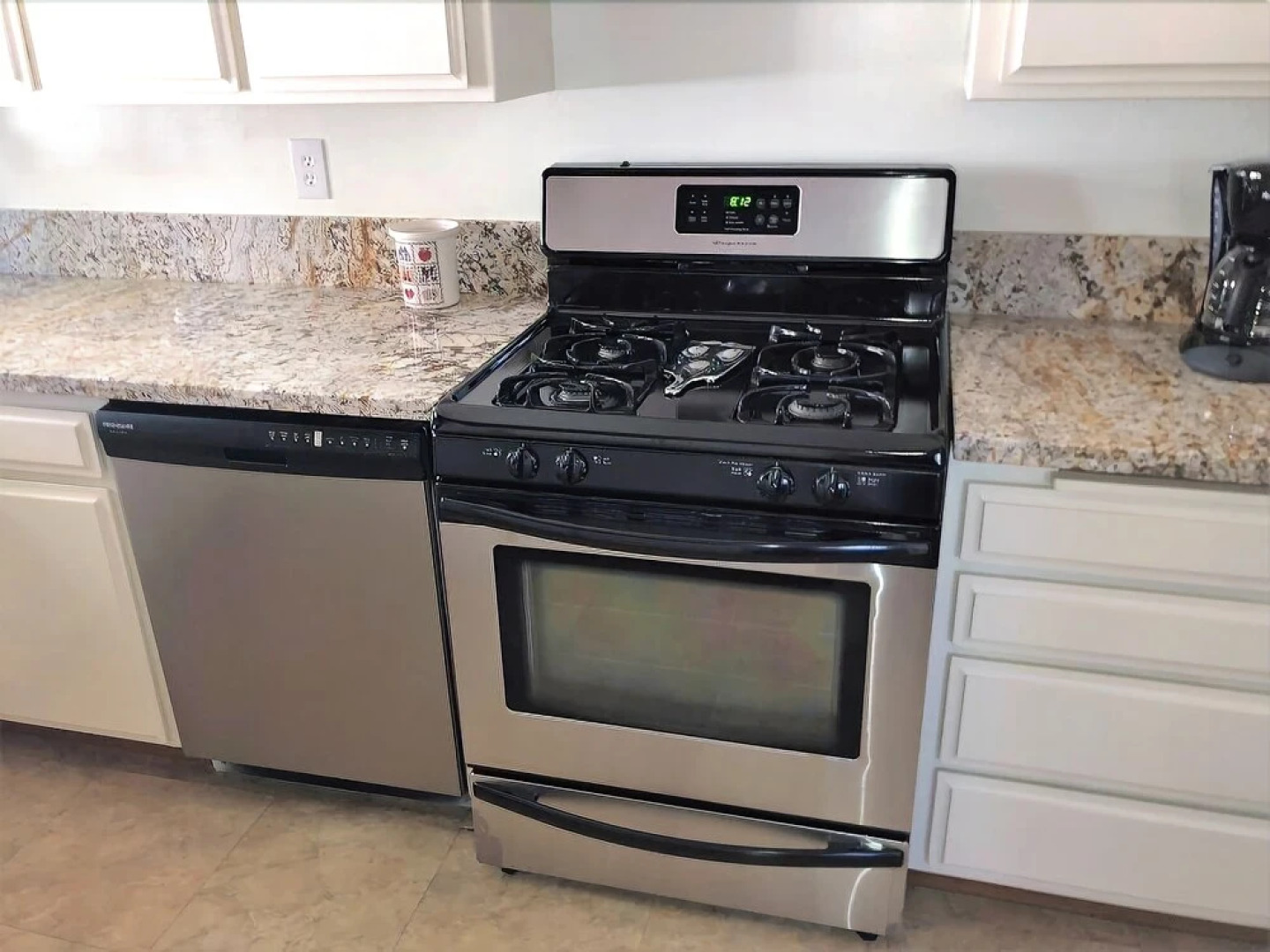 One House From the Lake 2 Bedrooms 2 Bathrooms Home