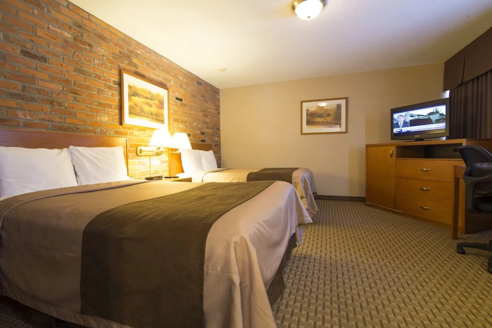 Travelodge Thunder Bay ON