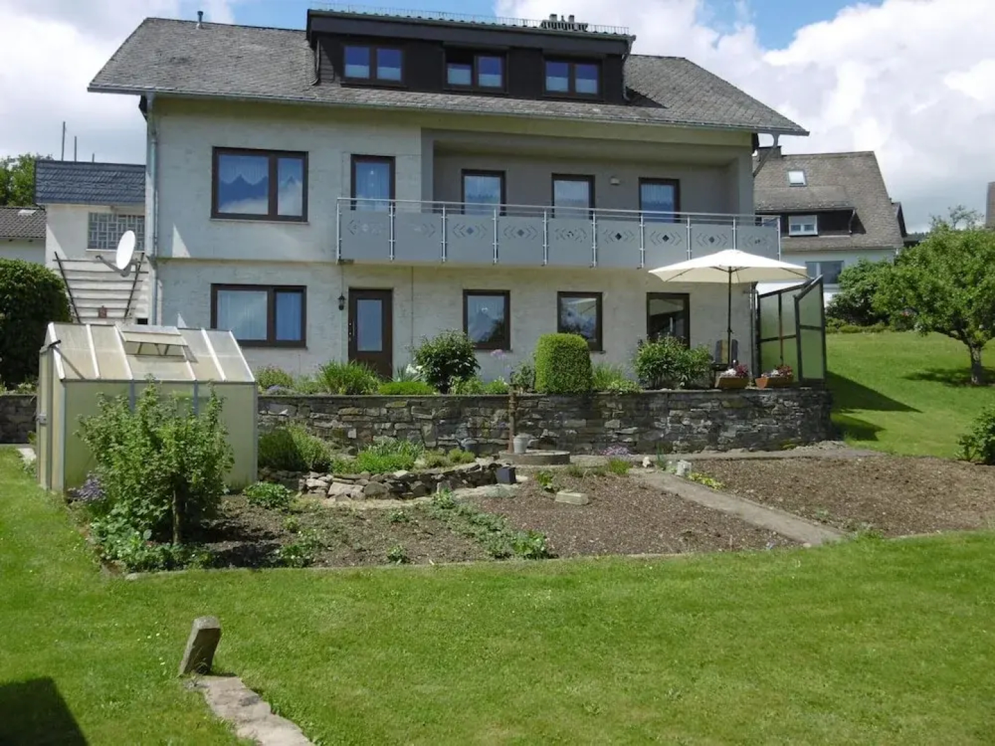 Ferienwohnung im Sauerland Hillside