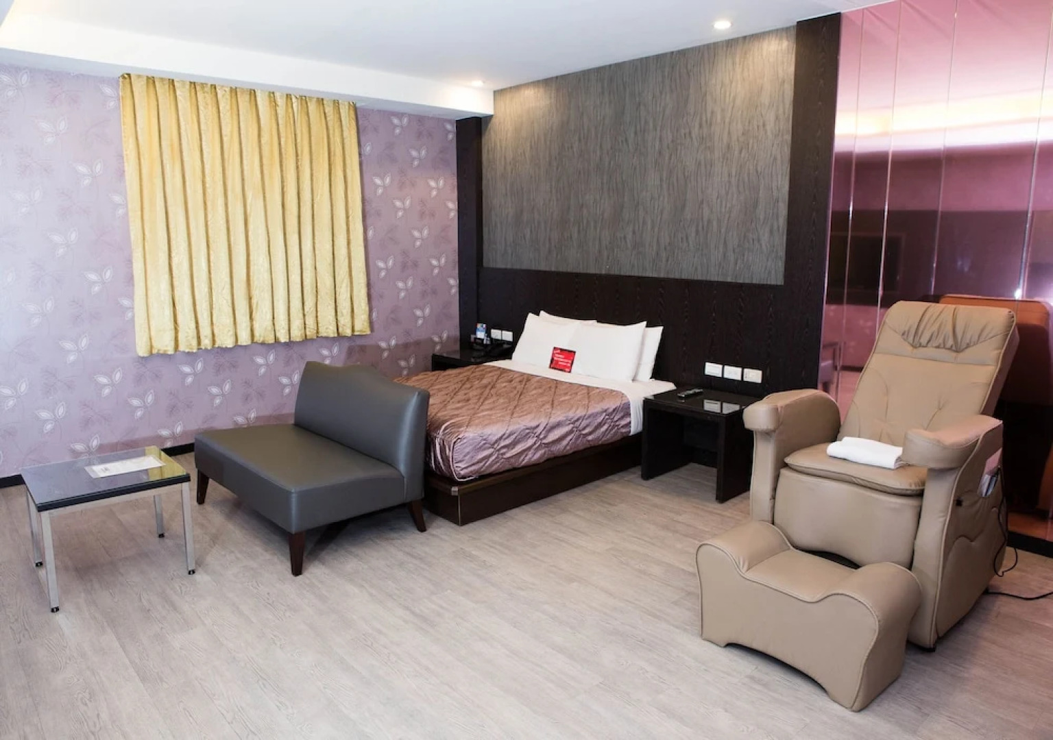 Midi Motel Ping Tung Branch