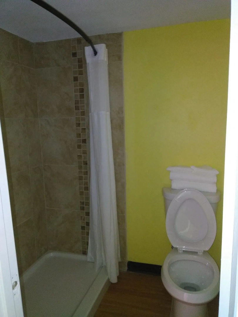 Extend a Suites & RV Park