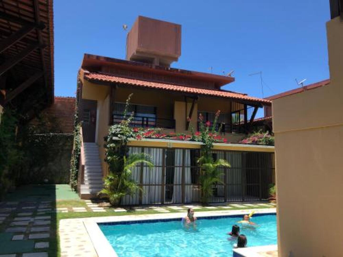 Apartamentos Condominio a Beira Mar