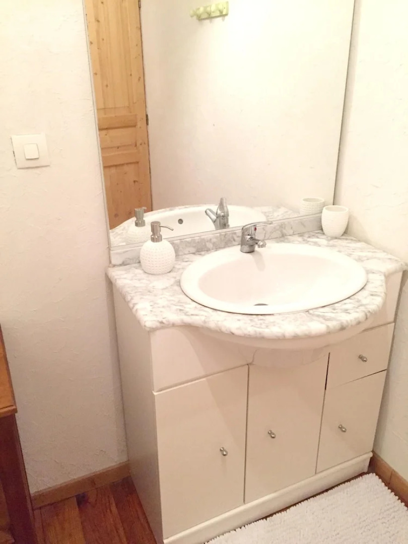 House With 4 Bedrooms in Saint-front-de-pradoux, With Shared Pool and Furnished Garden