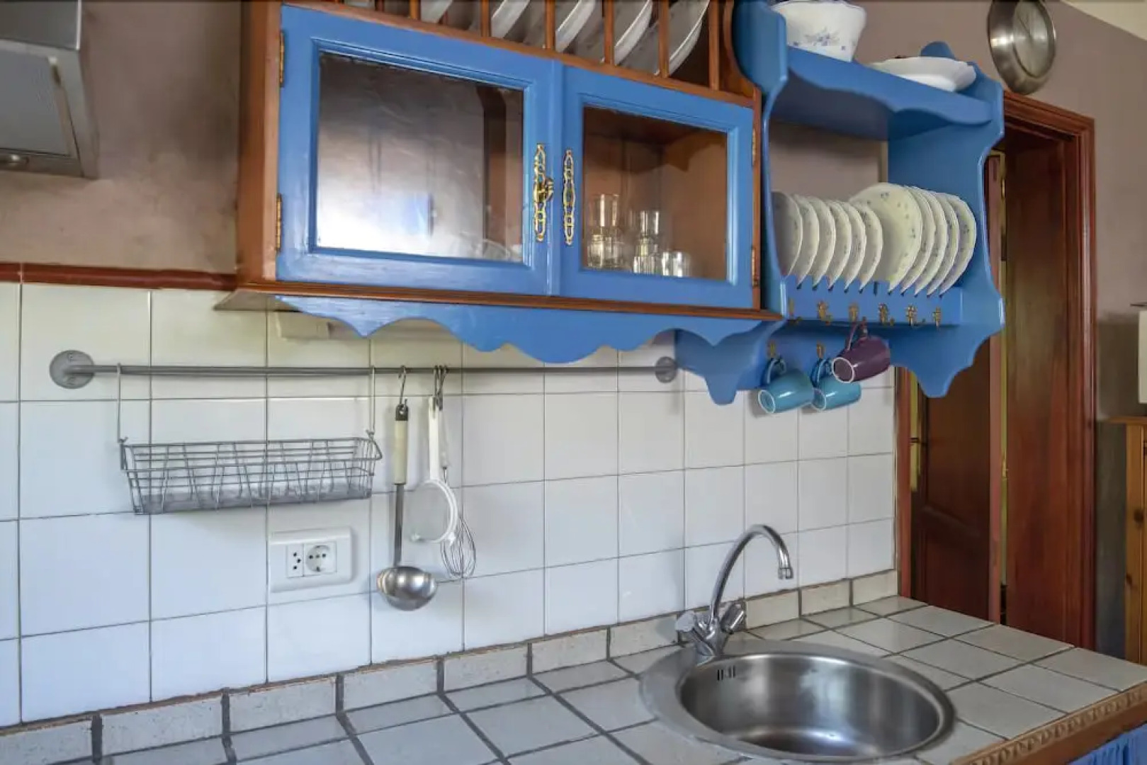 Lightbooking El Laurel  casa rural