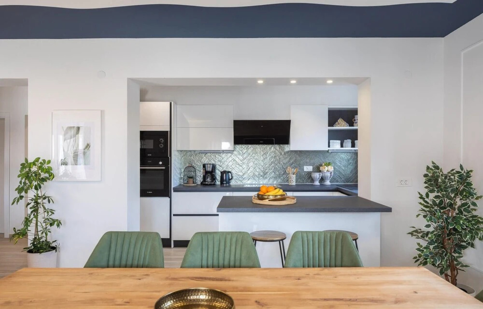 Beautiful Home in Pakostane With 4 Bedrooms, Wifi and Outdoor Swimming Pool