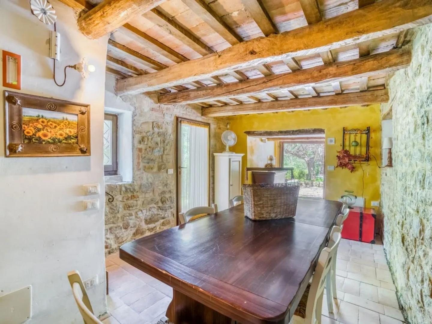 Rustic Home in Santa Vittoria in Matenano FM With Garden