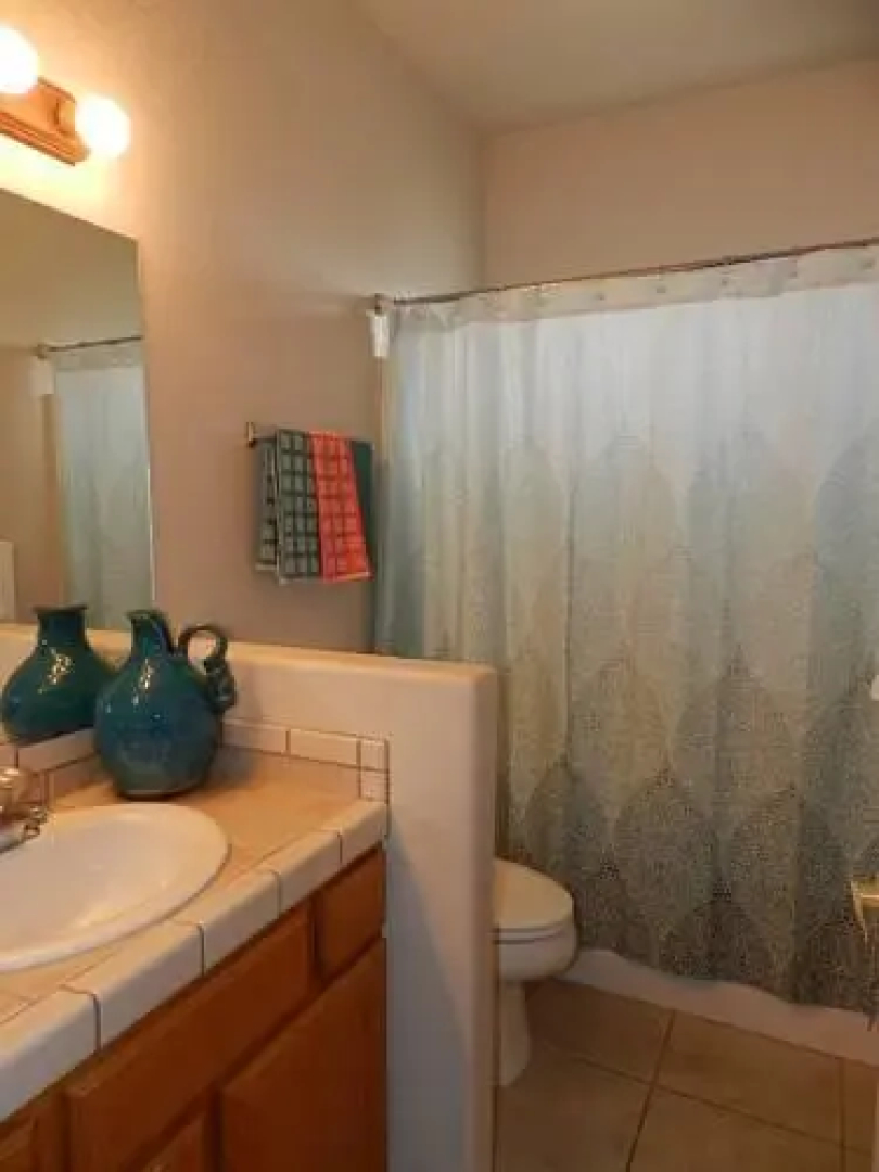 Midtown Retreat by Destination Havasu