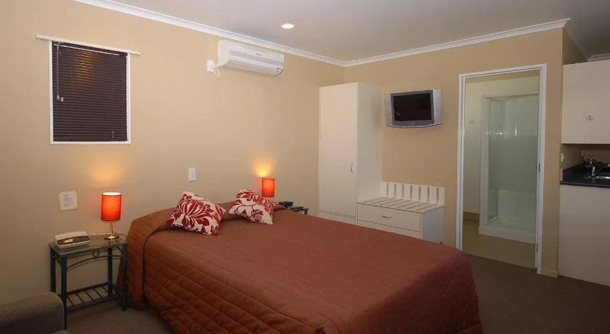 Discovery Motor Lodge