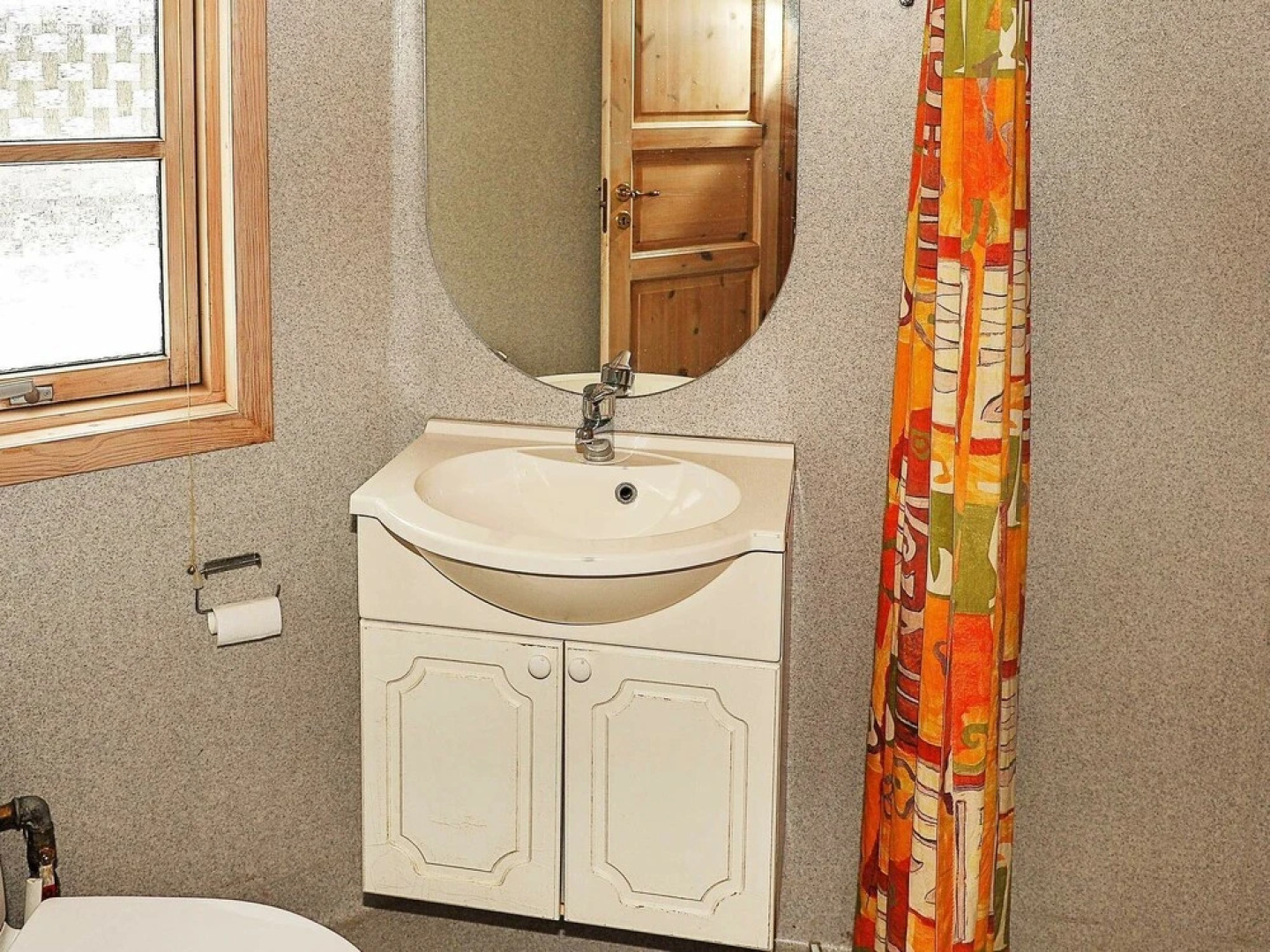 Cozy Cottage With a Scenic View in Hovborg