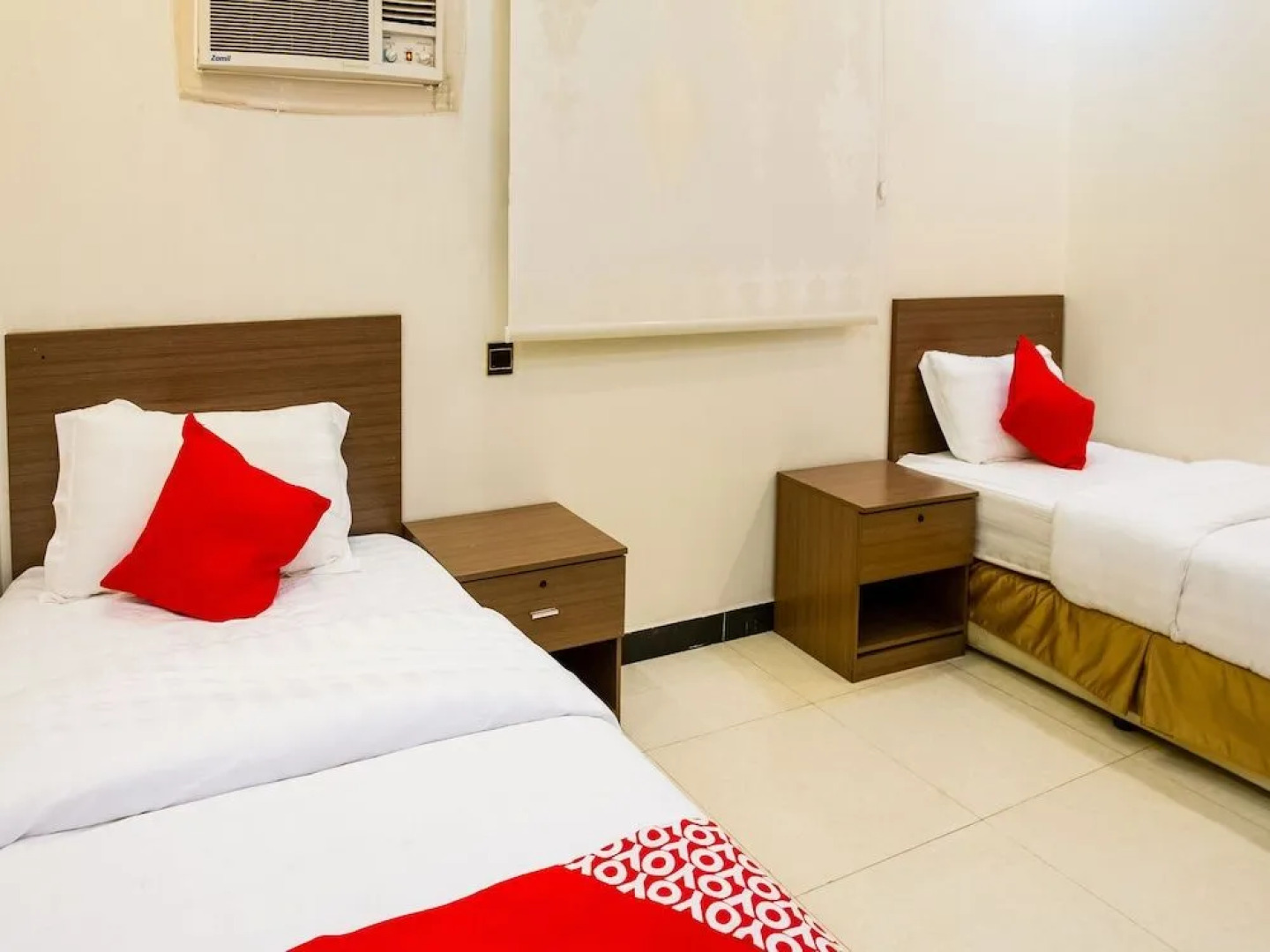 OYO 488 Nomas Plaza Of Housing Units