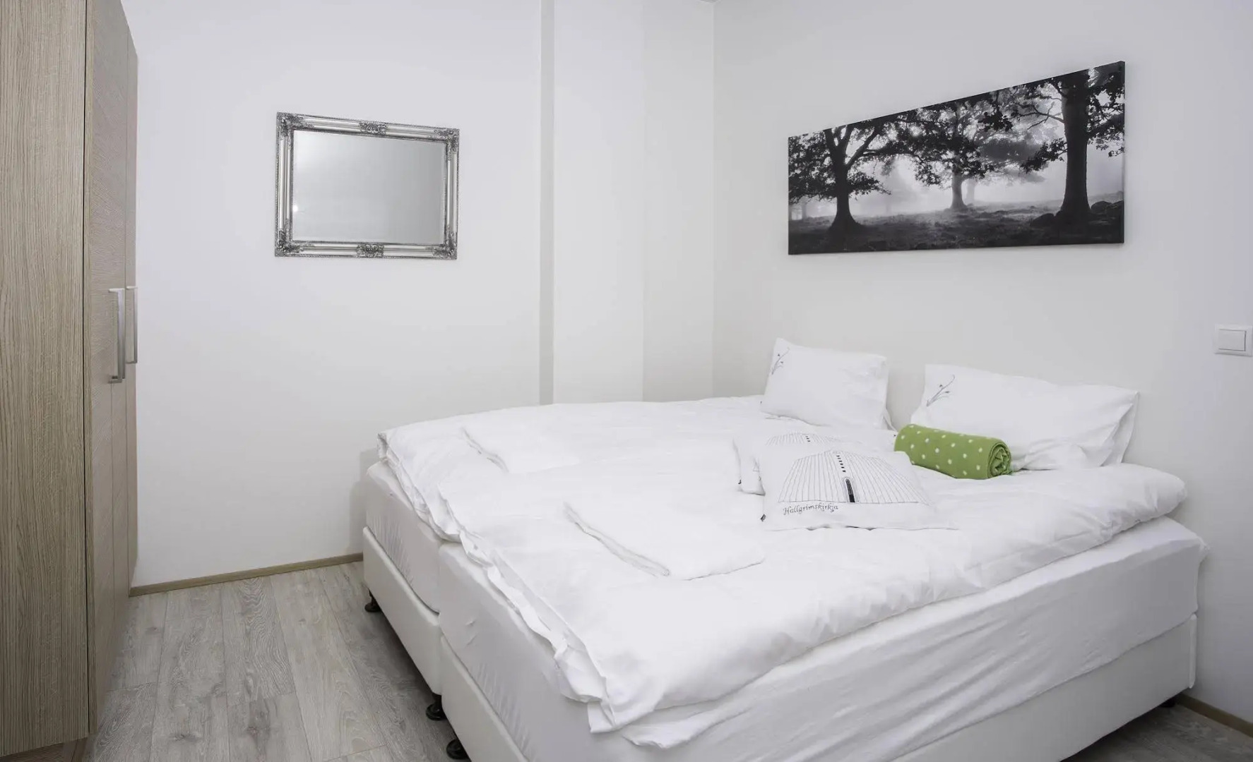 Blue Mountain Apartments by Heimaleiga