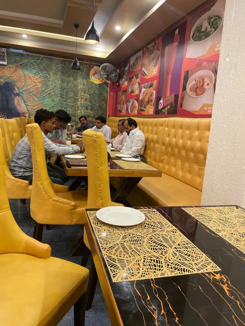 OYO 22194 Hotel Triveni Sangam