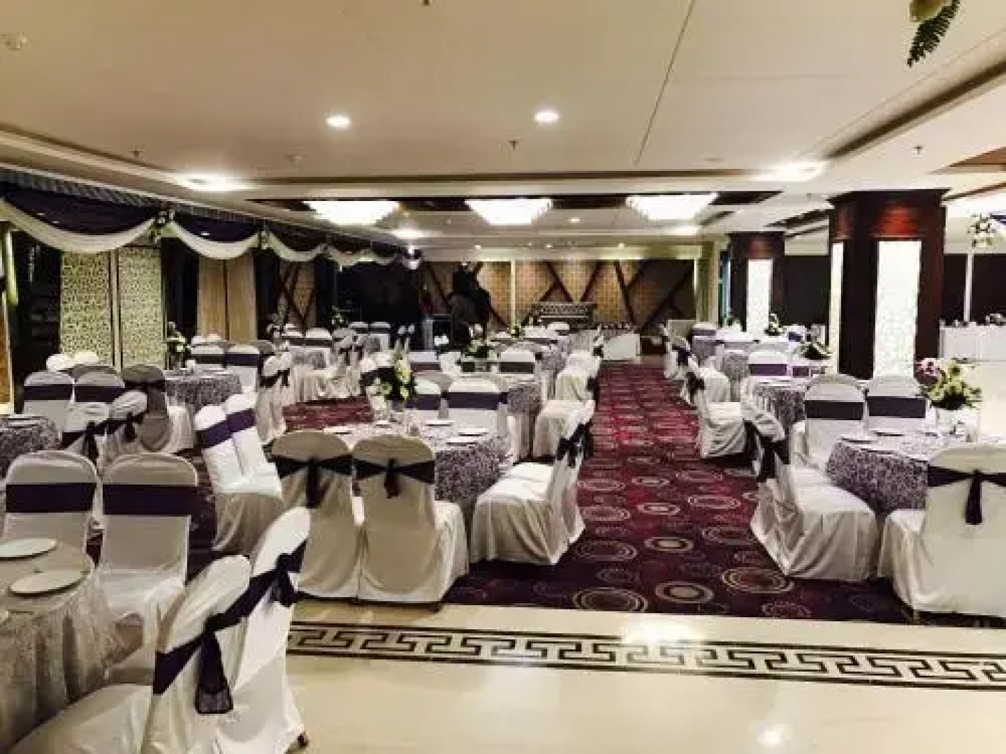 Hotel Imperia Suites