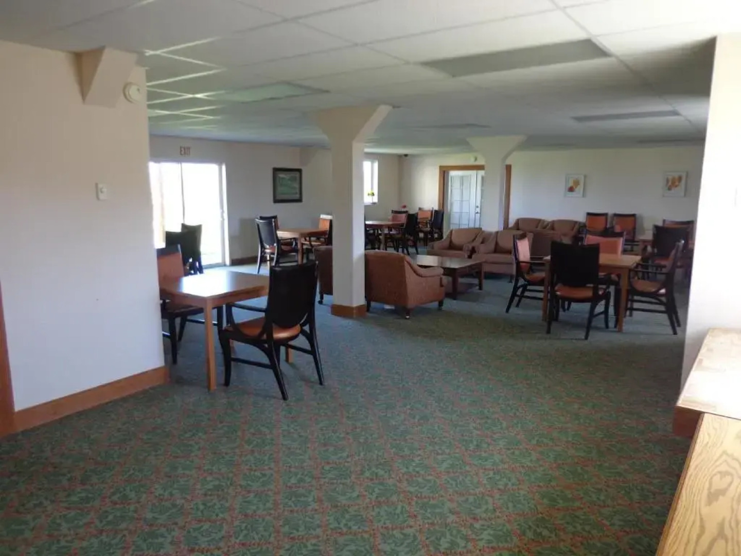 Ocean Shores Inn & Suites