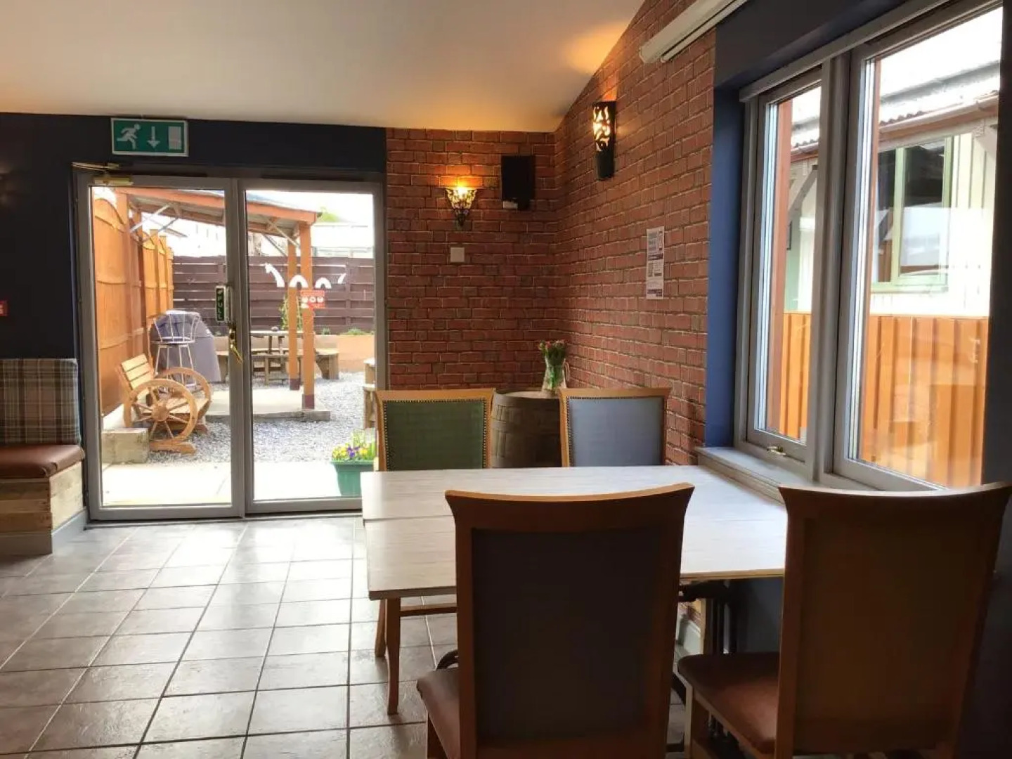 Loch Ness Backpackers Lodge