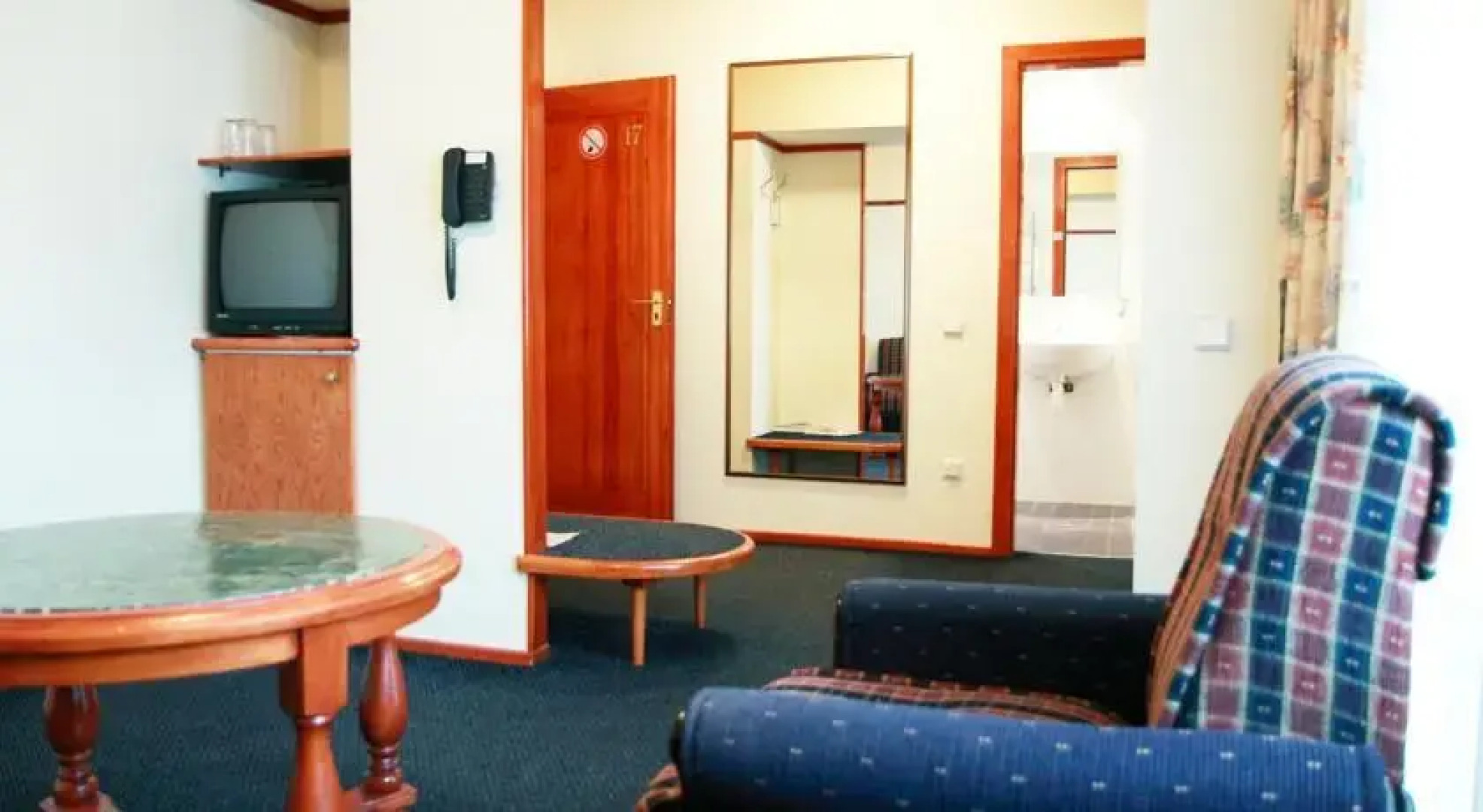 Summertime Residence Hotel