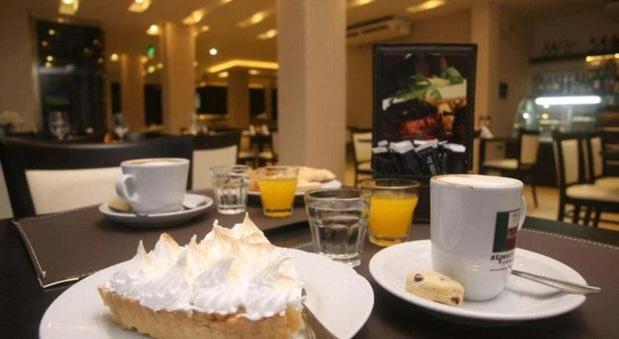 Altos Del Estero Hotel And Apartments