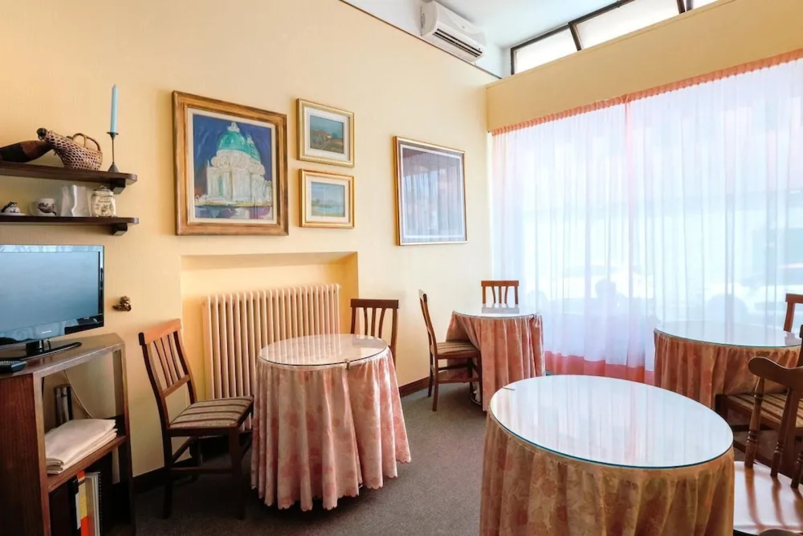 Hotel Meublé Moderno