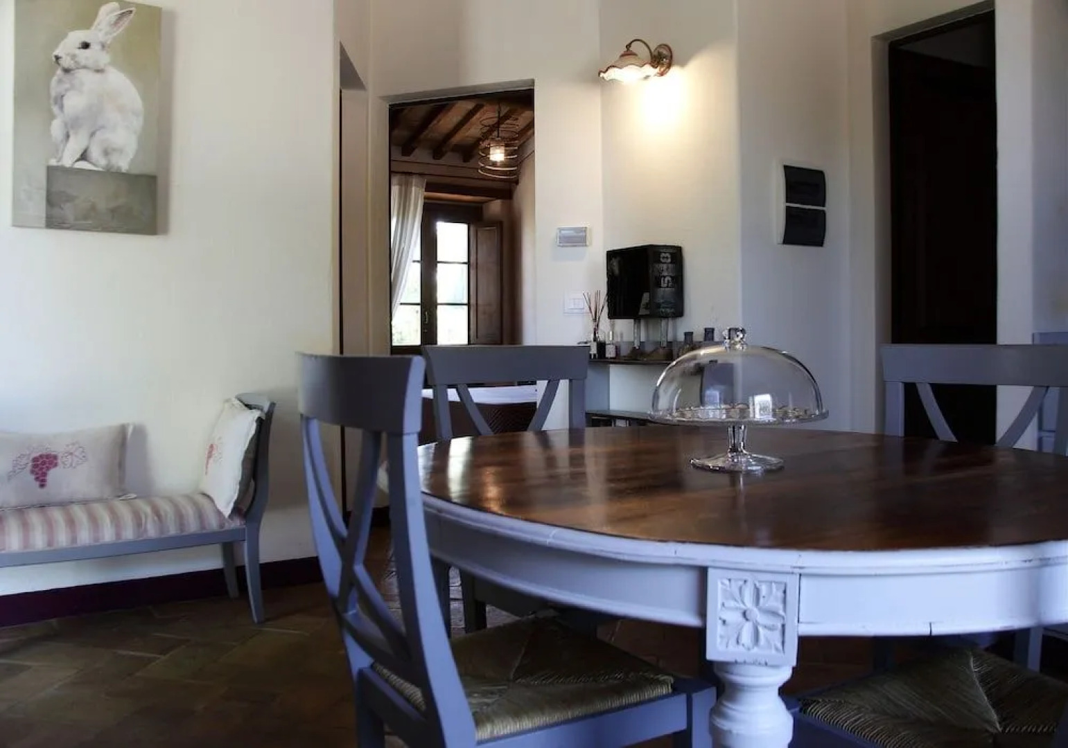 La Tana del Bianconiglio