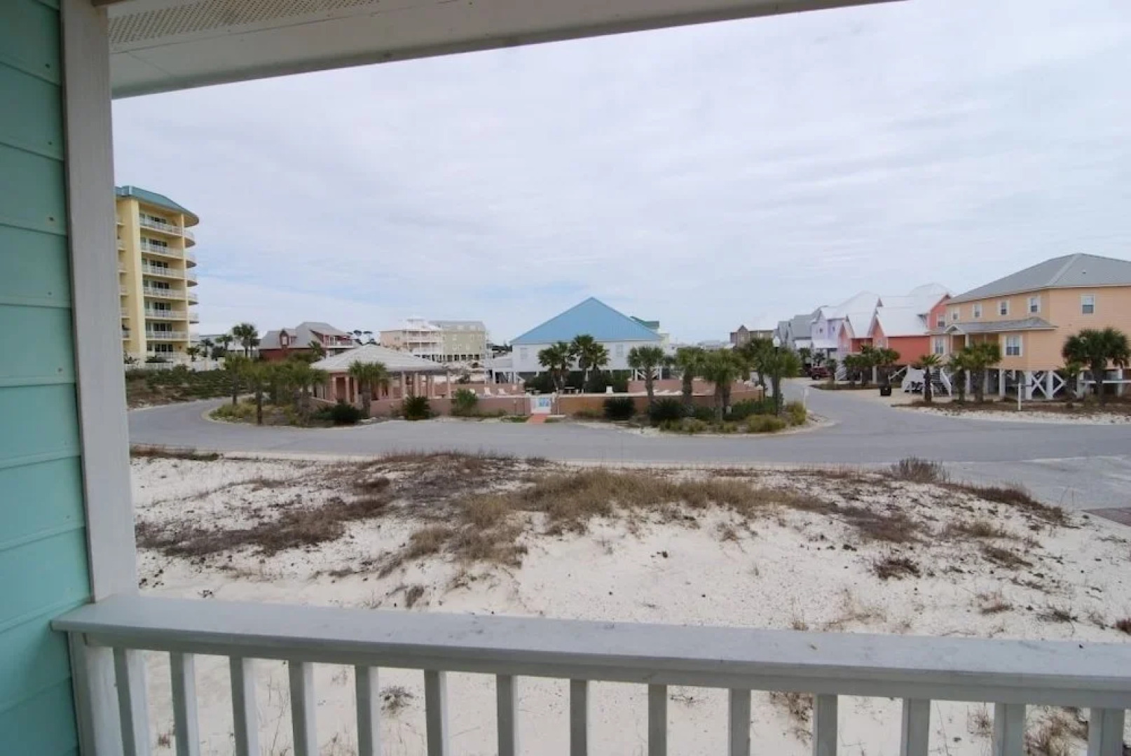 Sea La Vie by RedAwning