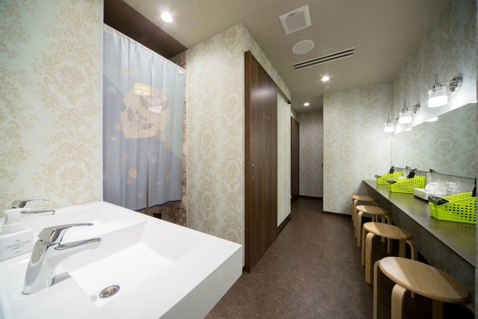 HOSTEL　WASABI Nagoya Ekimae