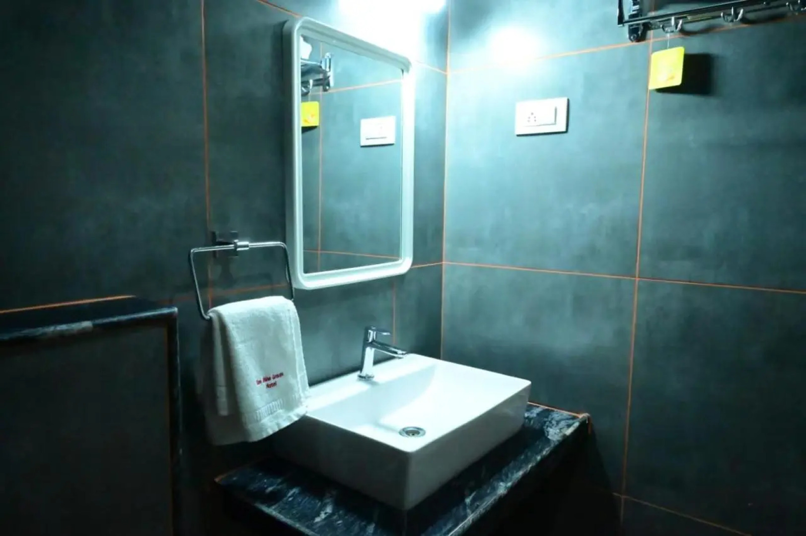 Sunshine International Boarding & Lodging