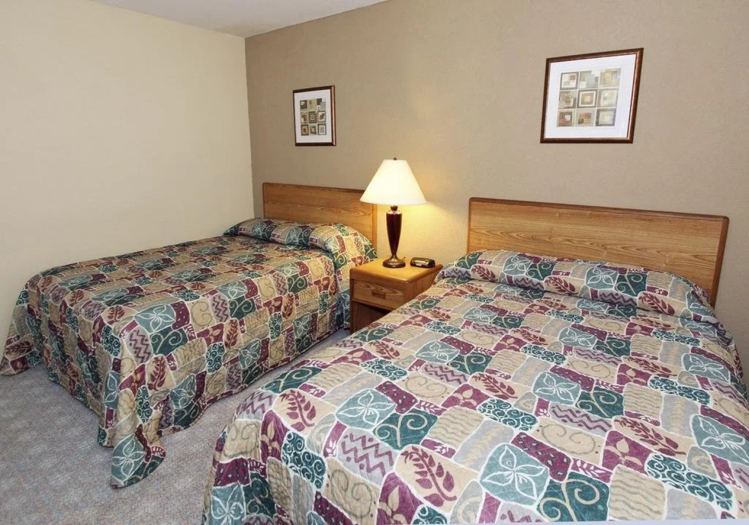 The Crusader Oceanfront Family Resort