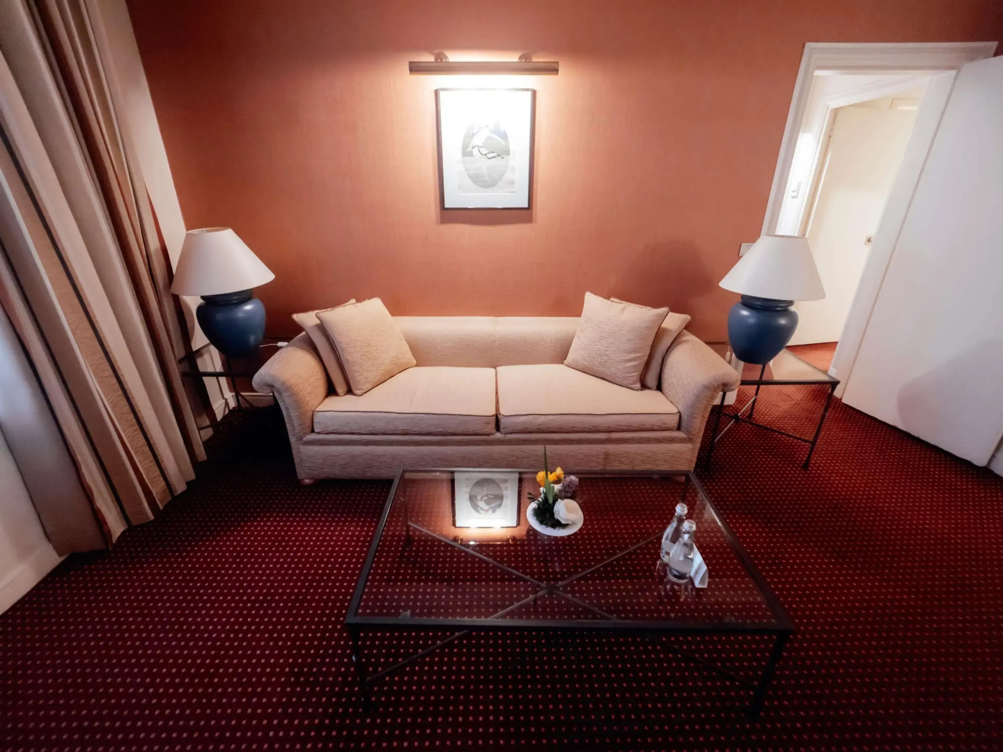 Отель Pullman Bucharest World Trade Center