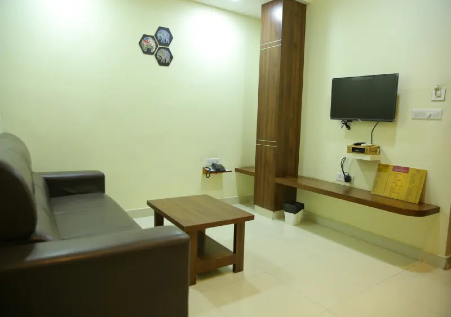 Hotel Maruthi Inn