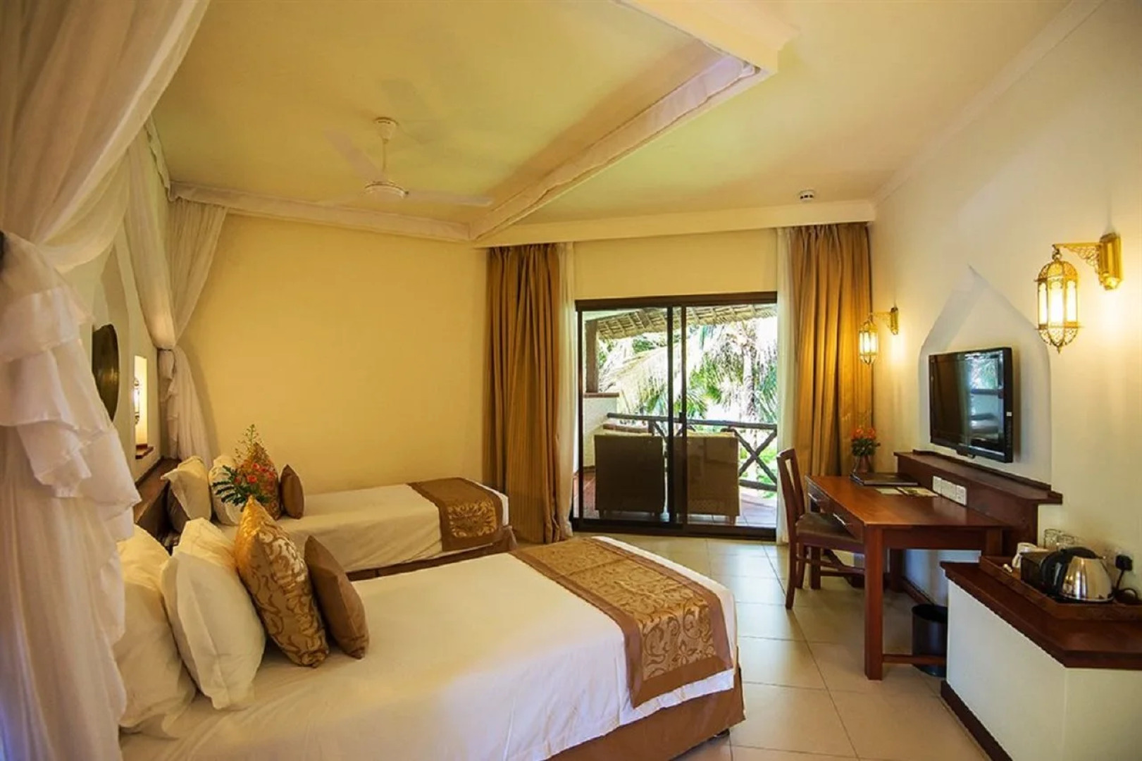 Sea Cliff Resort & Spa