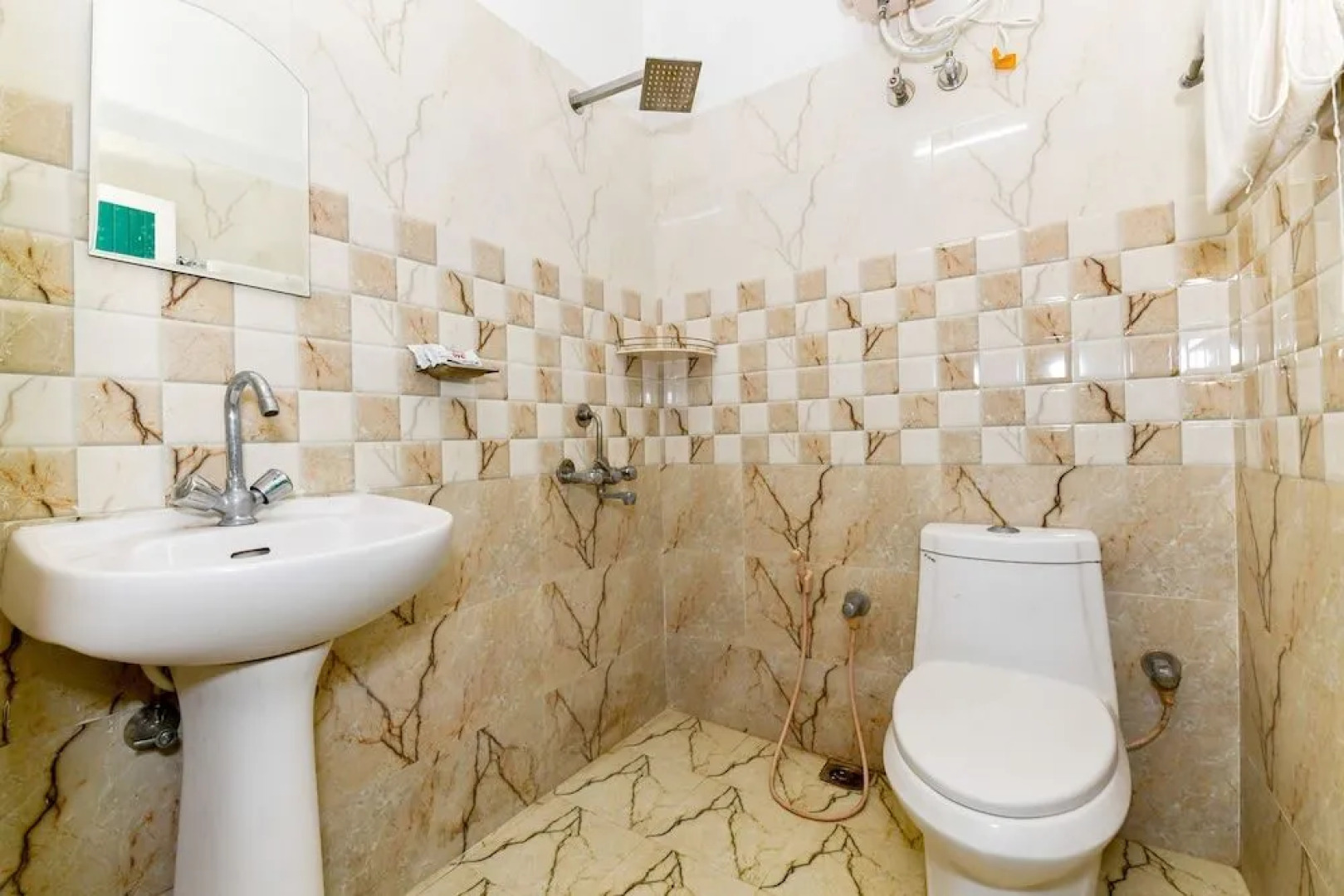 OYO 16660 Anamudi Heritage Resort