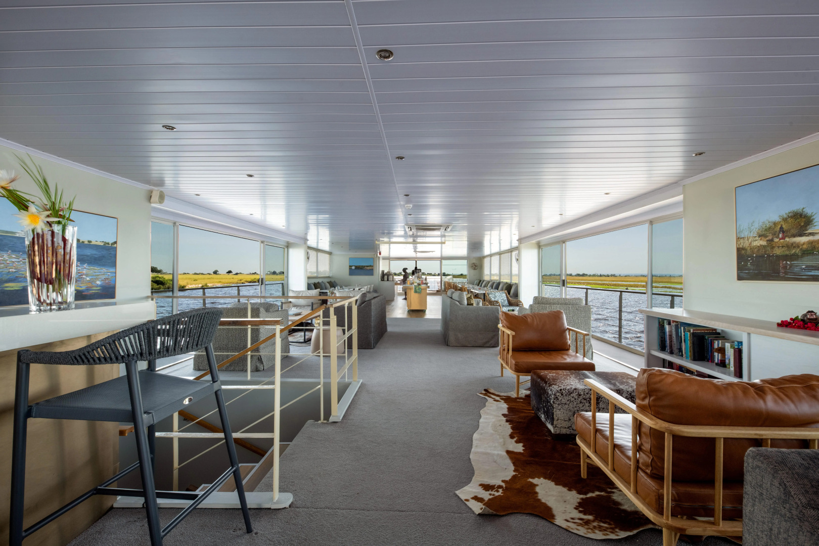 Zambezi Queen by Mantis