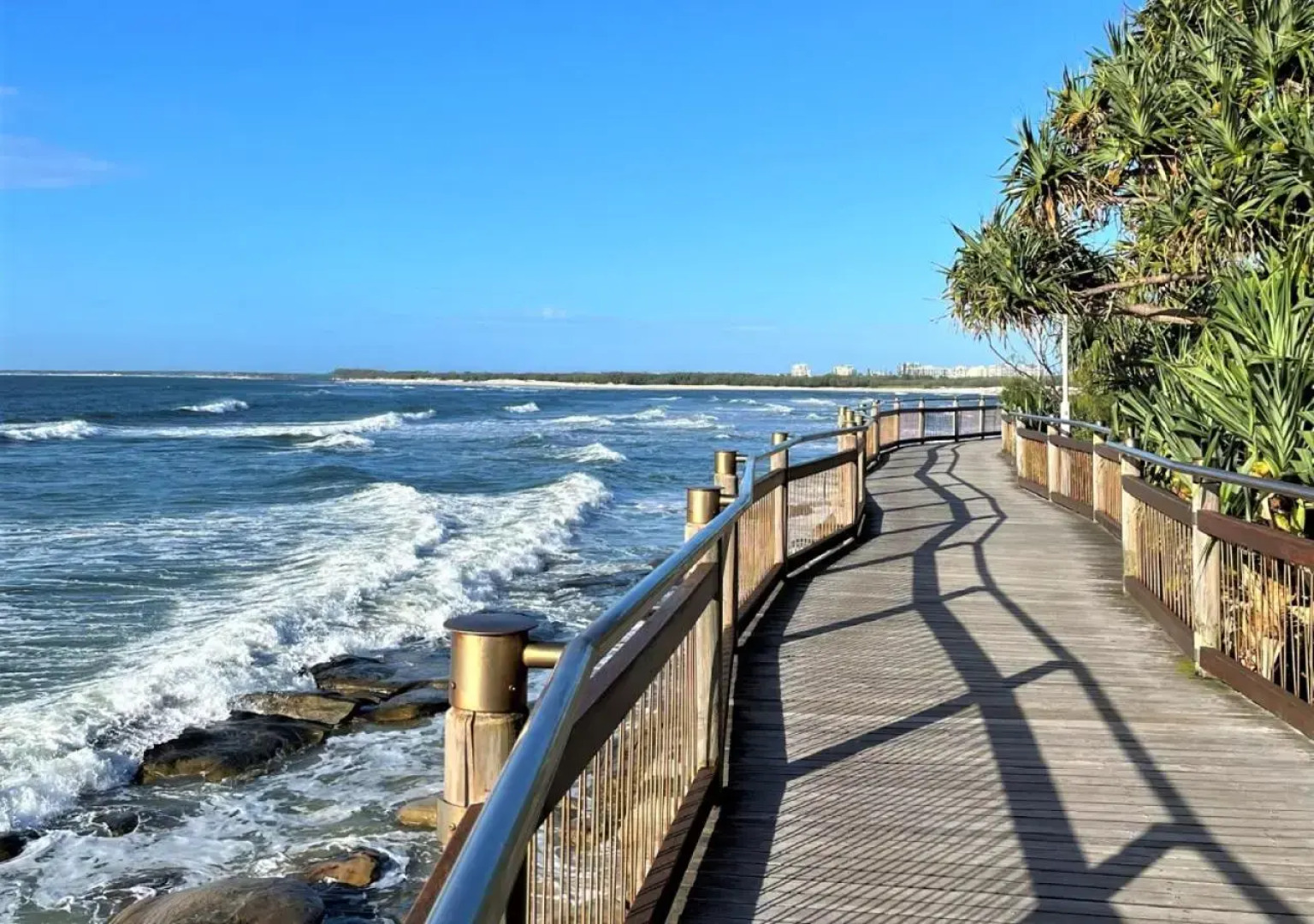 Central Kings Beach 2 BR APT w Pool and Spa access