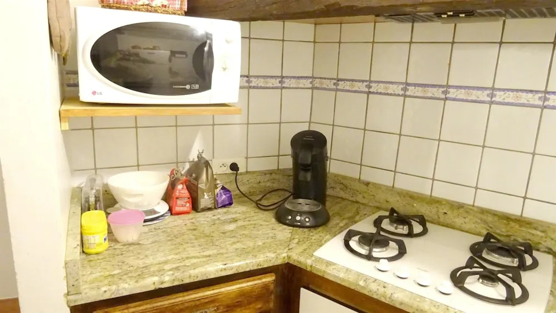 House With 2 Bedrooms in Monieux, With Wonderful Mountain View and Fur